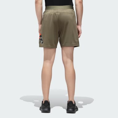 TRAIN ESSENTIALS BIG LOGO SHORTS