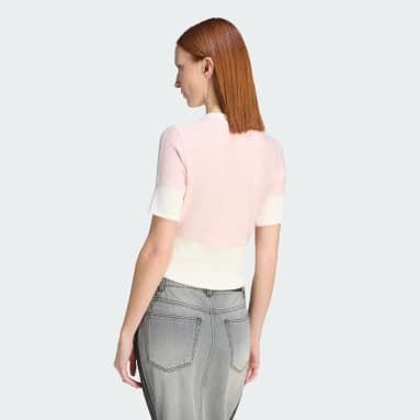 CAMISA CON CUELLO DE PICO Y BOTONES