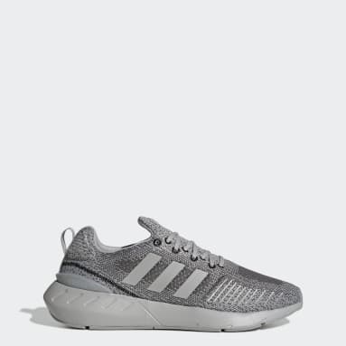 Muži Sportswear Siva Tenisky Swift Run 22
