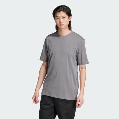 เสื้อยืดพิมพ์ลาย