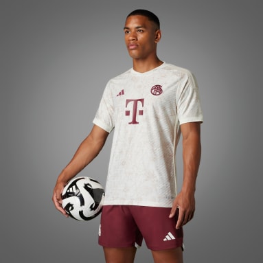 bayern munich replica kit