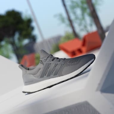 รองเท้า Ultraboost 1.0