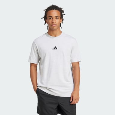 Essentials Small Logo Single Jersey Tee