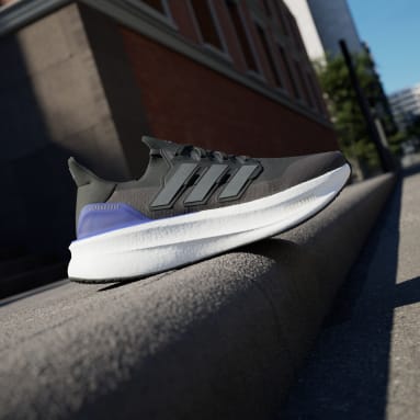 รองเท้า Ultraboost 5