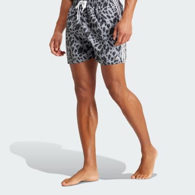 Essentials 3-Stripes Animal-Print CLX Badeshorts Svart