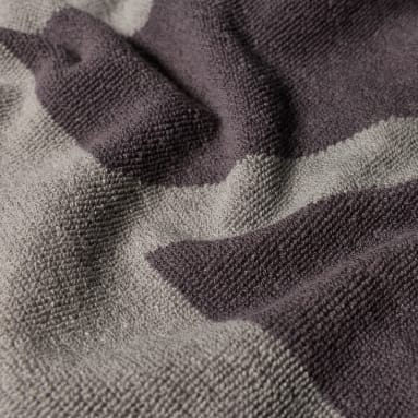 TOALLA AUDI FORMULA ONE TEAM