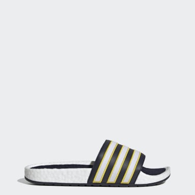 Adilette Boost Slides Bialy