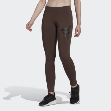 Calzas Future Icons Badge of Sport Tiro Medio Café Mujer Training