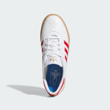 Scarpe adiease