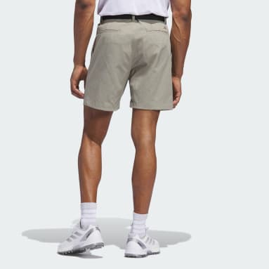 Go-to Pleated 7-inch Short