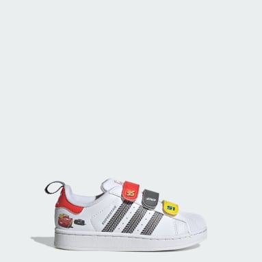 Tenis adidas Pixar Cars adidas Originals Superstar II cierre de confort Zapatillas Niños
