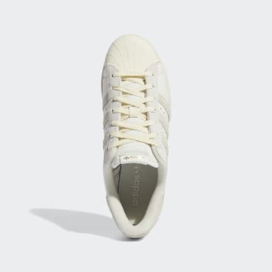 남성 Lifestyle White 슈퍼스타 82