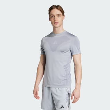 Seamless T-shirt