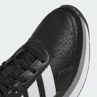 SEPATU GOLF TANPA SPIKE S2G 26