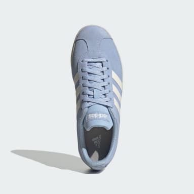 Women Skateboarding Blue VL Court 2.0 Suede Shoes