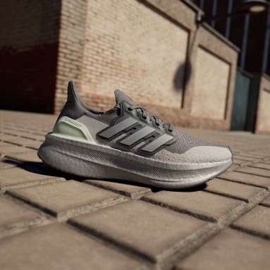 รองเท้า Ultraboost 5