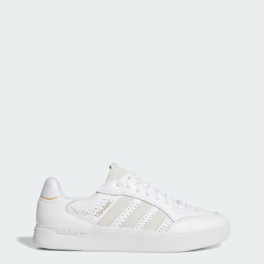 Scarpe Tyshawn Low