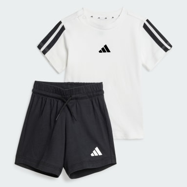 Conjunto de Playera Essentials para Niños