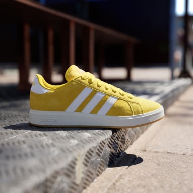 รองเท้า Grand Court Base 00s