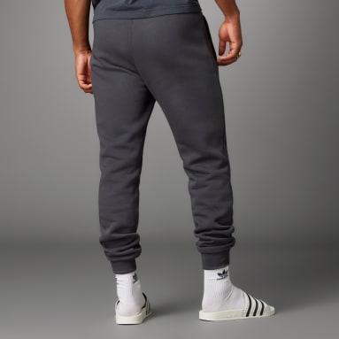 Pantalón Essentials Trefoil FC Bayern Gris Hombre Fútbol
