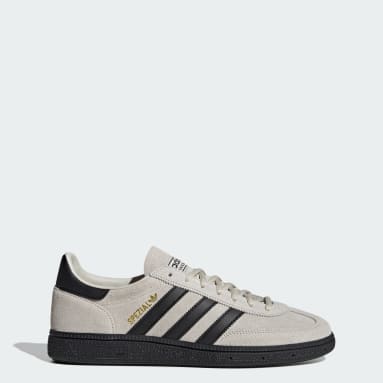 adidas ベージュ色 スニーカー【アディダス公式】