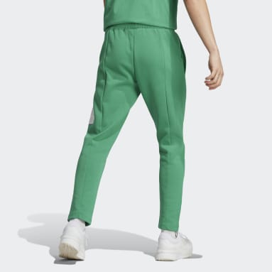 Pantaloni Future Icons Badge of Sport Verde Uomo Sportswear