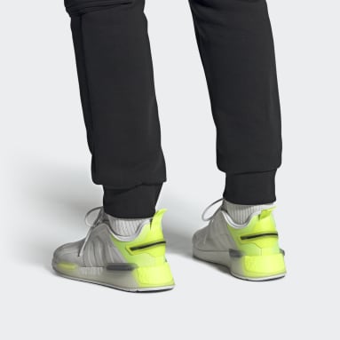 Nam Originals Giày NMD_R1 V3