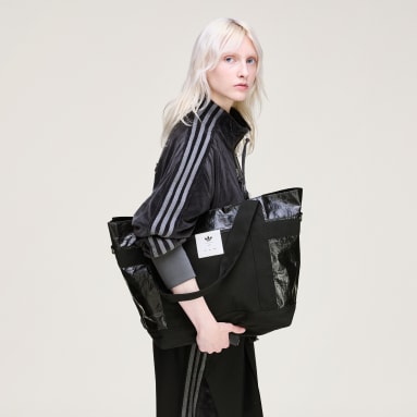 【付属品完備】ADIDAS x PRADA コラボ ショルダーバッグ プラダとアディダスが贈るスポーツウェア、モノトーンの