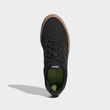 Men's Essentials Black Vulc Raid3r Skateboarding Shoes
