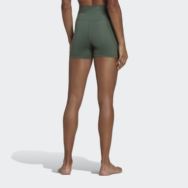 Women Training Green Yoga Essentials High-Waisted Short Leggings