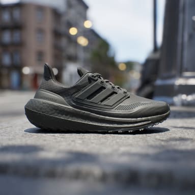 adidas Ultra Boost Triple Black