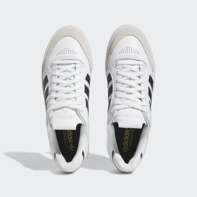 Scarpe Tyshawn Low Bianco Originals