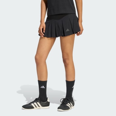 Seasonal Essentials Colorpop Skirt with inner Leggings