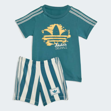 ชุดเสื้อยืดและกางเกงขาสั้น adidas Originals Summer Glow