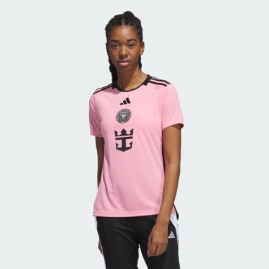 Soccer outfits for ladies on sale
