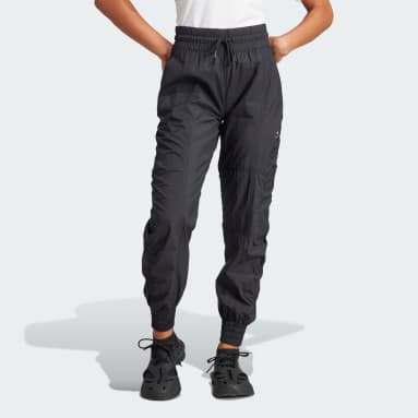 Loose gym trousers top
