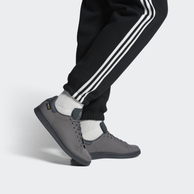 Chaussure Stan Smith gris Hommes Originals