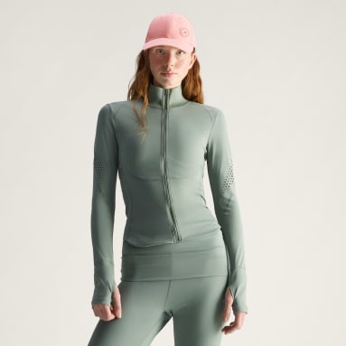 美品　アディダスステラマッカートニーTシャツ、ウーブンパンツセット 美品 アディダスステラマッカートニーTシャツ、ウーブンパンツ