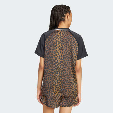 เสื้อฟุตบอลแฟชันผ้าซาติน adidas Originals