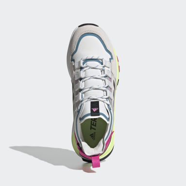 hiking tennis shoes womens