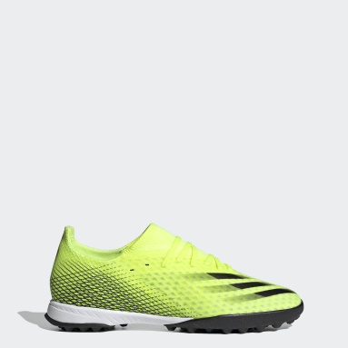 chaussure de foot jaune