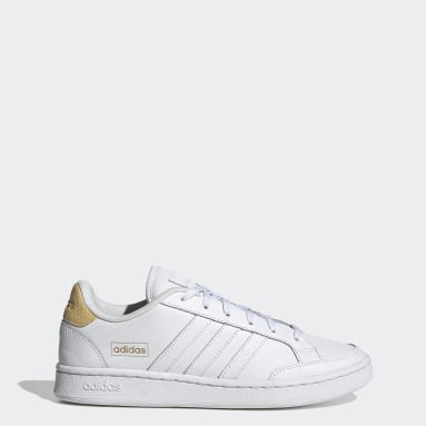 white tennis shoes adidas womens
