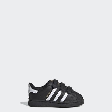 youth black adidas shoes