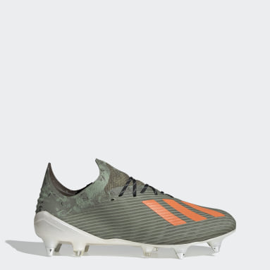 chaussure de foot verte