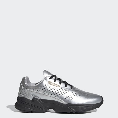 adidas falcon argenté
