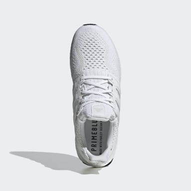 boys white adidas sneakers