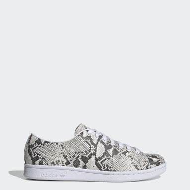 adidas hyke slippers