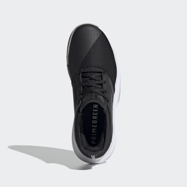 black on black tennis shoes