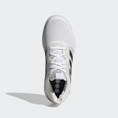 white gym sneakers womens