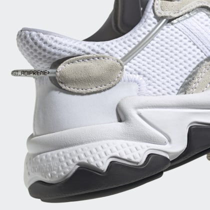 Schuh Weiß Deutschland Adidas Black Cloud WhiteCore Ozweego Yfvby76g